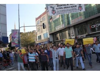 Iğdır’da Şehide Saygı Yürüyüşü