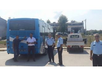 Akçakoca’da Halk Otobüsleri Denetleniyor