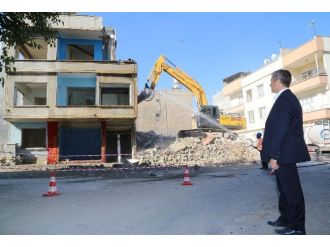 Çamlıca’ya 6 Bin Metrekarelik Park Ve Meydan Çalışması Başladı