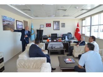 Vali Kamçı, 7.ana Jet Üs Komutanlığı’nı Ziyaret Etti