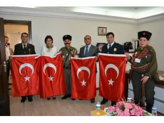 Küçük Menderes’in Kurtuluş Heyecanı Kiraz’dan Başladı