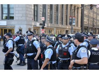 Abd’de Polis Cinayetinin Ardından İnsan Avı