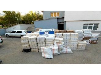 Tır İçerisinde 120 Bin Paket Kaçak Sigara Yakalandı