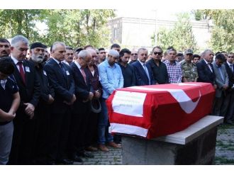 Şehit Cenazesinde Pkk’lılar Ermeni Diye Bağırdı