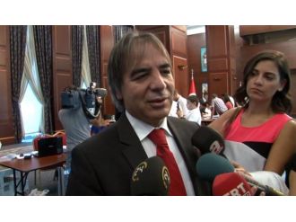 Ak Parti’de Üç Dönem Kuralı Değişecek Mi ?