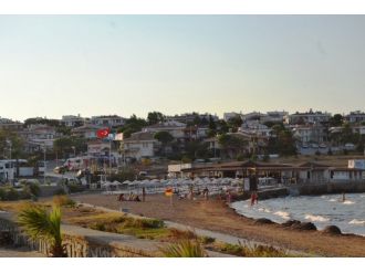 Ayvalık’ta Duba Plajına Mavi Bayrak Geri Geldi