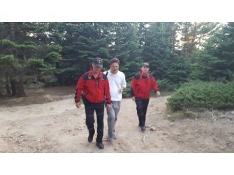 Uludağ’da Kaybolan Koreli Turisti Jandarma Buldu