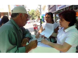 Alaşehir Chp’den Barış İçin İmza Kampanyası