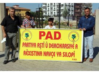 El Konulan Kürtçe Tabela Mahkeme Kararıyla Geri Verildi