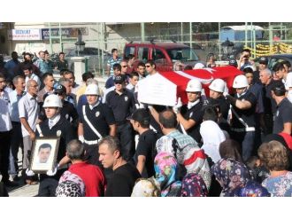 Elazığlı Şehit Polis Son Yolculuğuna Uğurlandı