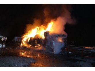 Sakarya’da Tır Yangını:1 Ölü