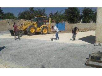 Elbeyli İlçesinde Yol Çalışmaları