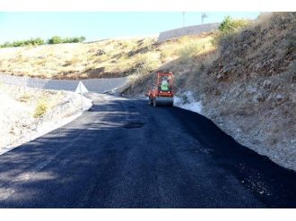 Kale İlçesinin Yolları Yapılıyor