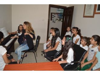 Piyanist Akiset Atan: “Şırnak Müzik Ve Sanatla Güzelleşsin”