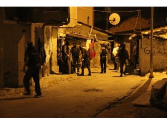 İstanbul’da Büyük Operasyon: 17 Gözaltı