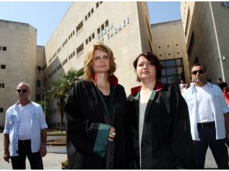 Sekretere Cinsel İstismarla Suçlanan Avukatın Davası Savcı Değişikliğine Takıldı