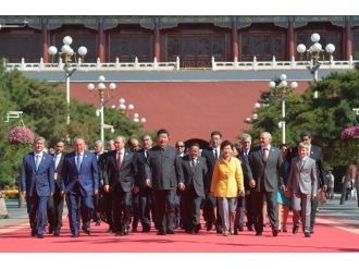 Çin’den Askeri Gövde Gösterisi