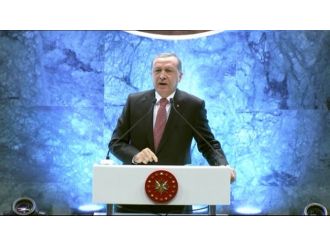 Erdoğan Batı’yı Topa Tuttu