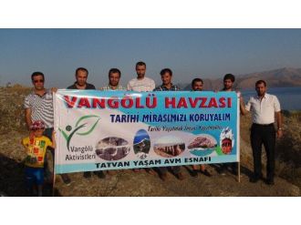 Van Gölü Aktivistlerinden “Antik Kent” Çıkışı