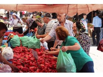 Ev Hanımlarını Kışlık Telaşı Sardı