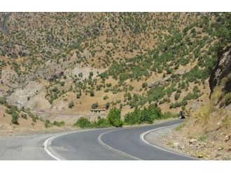 Şırnak’ta Yola Döşenen Bomba İmha Edildi