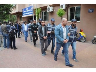 İzmir’de İnsan Kaçakçılığı Davasında 3 Tahliye