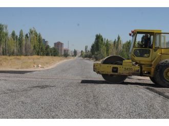Niğde Belediyesinden Soğuk Asfalt Hamlesi