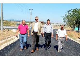 Karacabey Belediyesi’nin Asfaltlama Çalışmaları Sürüyor