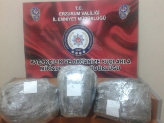Erzurum’da 9 Kilo 842 Gram Esrar Ele Geçirildi