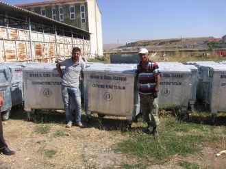 İnkışla Köyüne 50 Adet Çöp Konteyneri Verildi