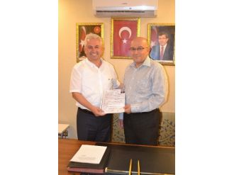 Suat Özsoy Ak Parti’den Milletvekili Aday Adaylığı İçin Başvuruda Bulundu