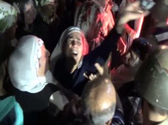 Şehit Polis Kürtçe Ağıtlarla Toprağa Verildi