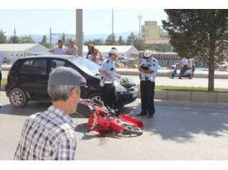 Tavşanlı’da Trafik Kazası: 2 Yaralı