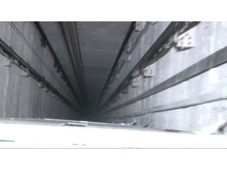 Asansör Faciasını Paraşüt Önledi