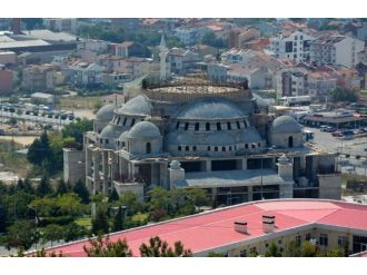 Rektör Acer, Çomü Camii İnşaatında İncelemelerde Bulundu