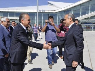 Yalçın Topçu: Tek Başına İktidarı Mutlaka Gerçekleştirin