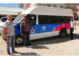 Okul Servis Araçlarında Giydirilme Çalışması