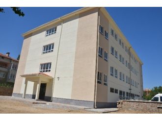 Yahyalı’ya Bir Ortaokul Daha