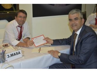 Mhp Milletvekili Tarkan Akıllı Aday Adaylığı Başvurusunu Yaptı