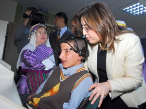 Bakan Şahinden Engellilere Müjde