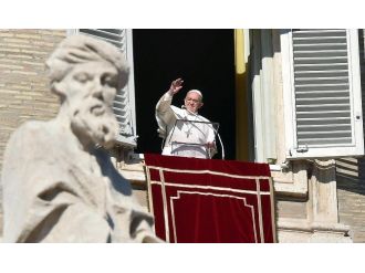 Papa’dan Kiliselere ’Sığınmacı’ Çağrısı