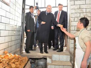 Maliyle Bakanı Şimşek, Mardinde Tarihi Mekanları Gezdi