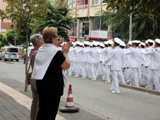 Deniz Harp Okulu Karadeniz Öğrenci Taburu Tekirdağ Sokaklarını İnletti