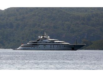 Şeyh Mansur’un Mega Yatı Yine Yakıt İçin Geldi