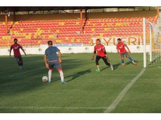 Yeni Malatyaspor, Hazırlıklarını Sürdürüyor