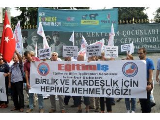 Beyoğlu’nda Eğitim-iş Terör Olaylarını Protesto Etti