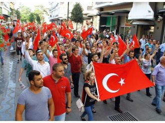 Samsun’da Teröre Tepki Ve Şehitlere Saygı Yürüyüşü