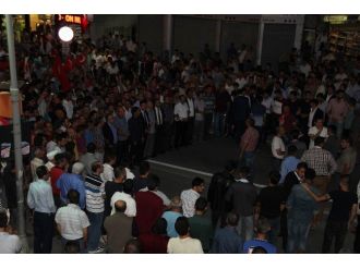 Sivas’ta Teröre Lanet Yağdı