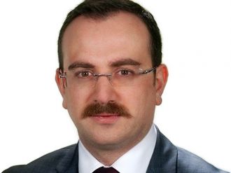 Ak Partili Mallı’dan 400 Vekil Tepkisi