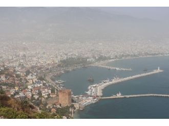 Toz Bulutları Alanya’yı Kapladı